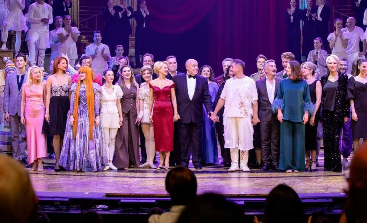 Театр готовит премьеру спектакля «Аленький цветочек»