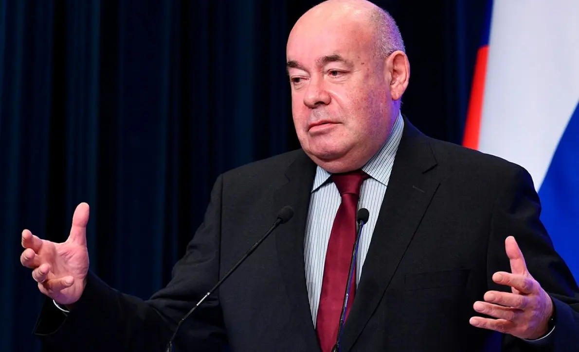 С Днём дипломатического работника! 